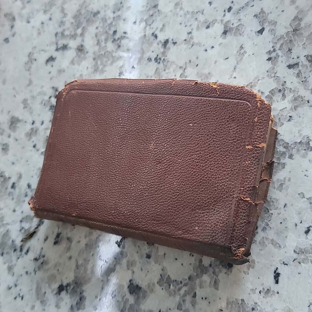 Vintage 1919 Pocket Testament